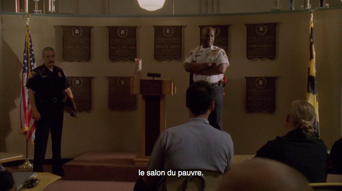 À quoi bon perdre 5 ans à gratter un master de sociologie quand on a 5 saisons de THE WIRE, franchement ?... (spavré mes socios sûrs, j'vous aime)Cette réplique, on la dirait sortie d'une des digressions de Hugo dans LES MISÉRABLES