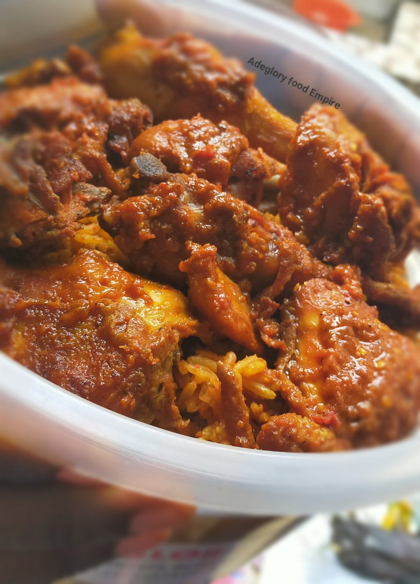 conffessor's tweet image. Smokey Party Jollof with Life Chicken.
9000 only...

Yes full chicken.
Oya o Easter just got lit.

Call/WhatsApp:07035711029
We deliver every where.