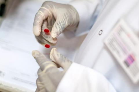 EUeic's tweet photo. Are you looking to procure 😷 protective gear, #testing kits, #respiratory machinery or other #HealthTech to help fight the 🦠 #coronavirus? 
📨Send us an email &amp; join the #EUeic #COVID19 ePitching event! 👉https://t.co/qZgooRJh7g

 #WorldHealthDay2020 #healthcare #Corona https://t.co/yGBPPukGRh