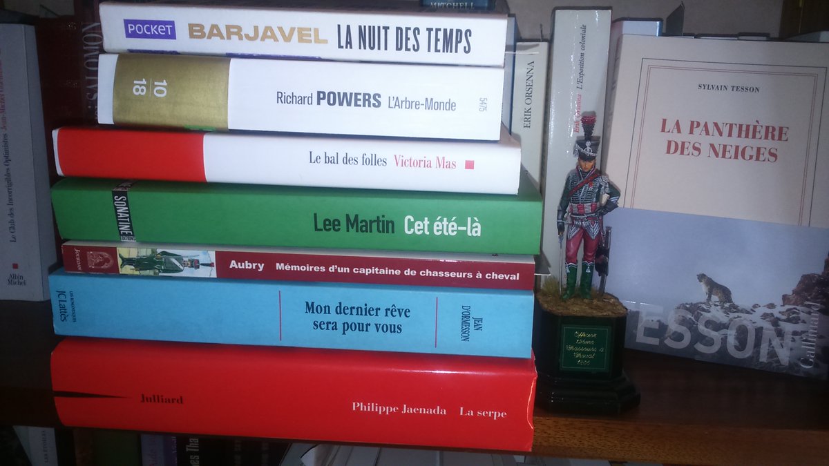 Media_LeMans's tweet photo. C'est parti pour le #PALChallenge avec la pile à lire de Jacques, merci à lui.
Venez jouer avec nous: postez votre plus belle pile à lire/voir/écouter avec le hashtag #palchallenge (n'oubliez pas de nous identifier). #bonnejournée❤️ #restezchezvous #culturecheznous https://t.co/BJ5W4ROOvh