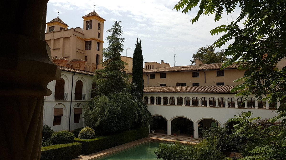tudmur's tweet photo. 📍Al-Qasr al-Sagir/Monasterio de Santa Clara (Murcia): Conjunto religioso compuesto por una iglesia y un convento de clausura. Se trata de una construcción de estilo gótico y barroco iniciada en época bajomedieval y finalizada en el siglo XVIII. 1/3 #PatrimonioTudmur https://t.co/FZK0WsQaS5