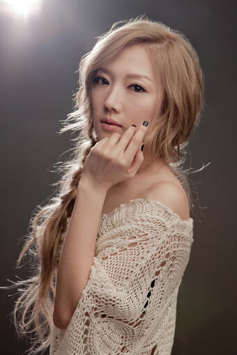 9. Oh Sang Eun (ShinVi) - Lead Vocalist