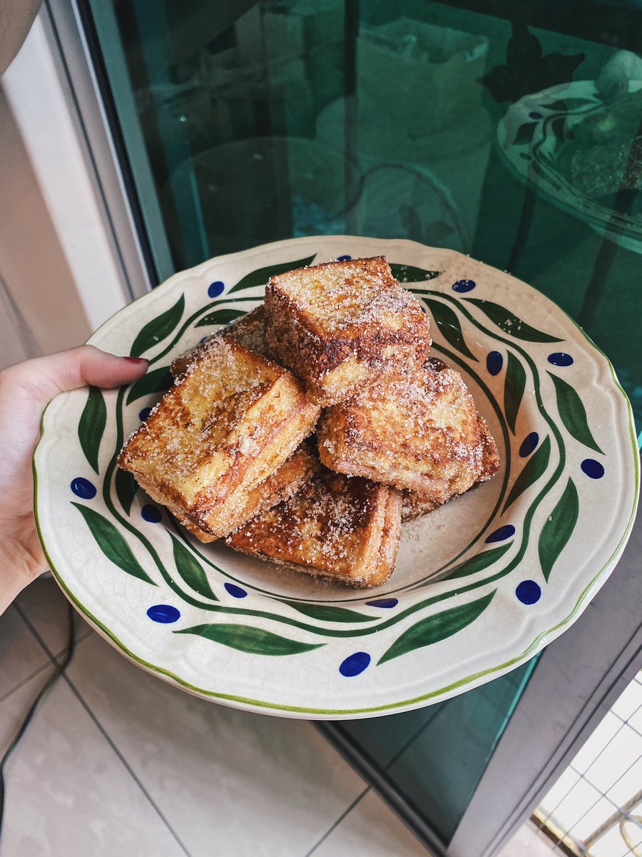 ashleypyh's tweet photo. #MCO #StayHome #DudukRumah is inevitably making us better cooks.👩🏻‍🍳 #macamyes https://t.co/NAMWb03lFU