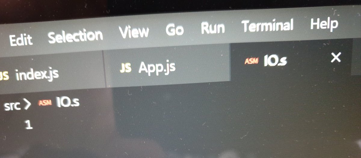 Vukman_Sinisa's tweet image. Saved with wrong extension. Hey maybe to....nooooo. 😏 #VisualCode