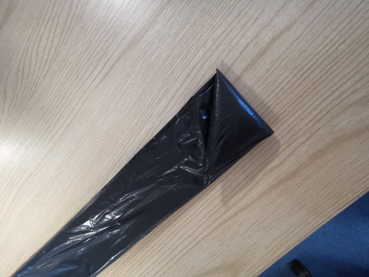 SarahDrumm82's tweet photo. Infection control lesson #101, how to fold bin bags for easy/neat distribution to staff #doublebagging #InfectionControl #wastemanagement @catheri54707166 @NReablement #PPEpacks https://t.co/nNg3FVMAps