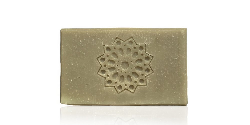 ml_bz's tweet photo. Aimons et Partageons ce qui fera de votre quotidien, un reel voyage sensoriel.
Savon d’exception Eucalyptus Argan - Tonifiant disponible dans votre magasin préféré https://t.co/hEBC391QpA https://t.co/02P2bWIyq0