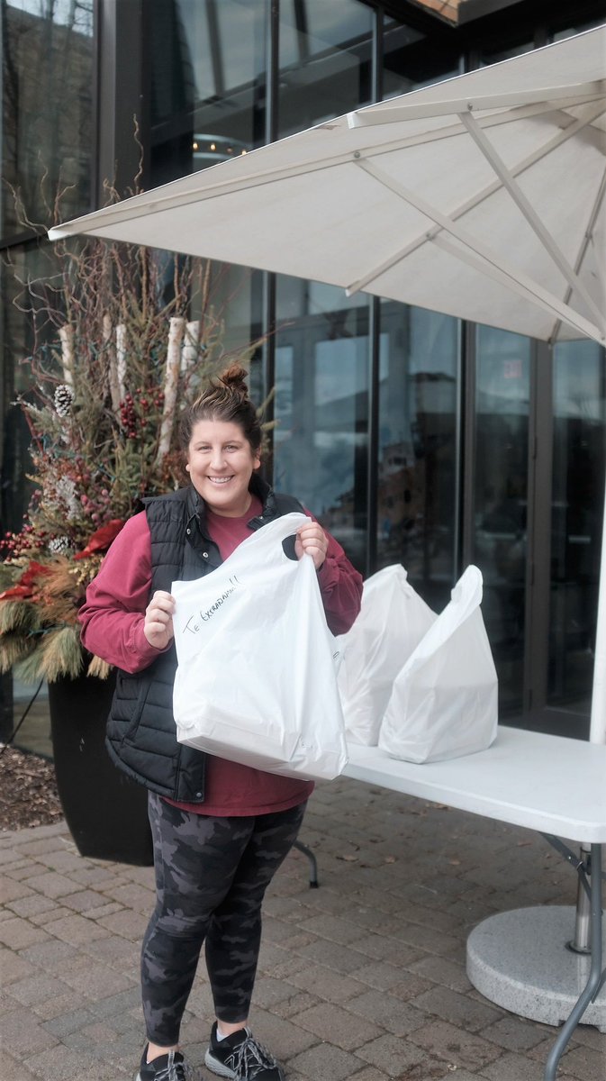 KimJohnsonCFT's tweet image. Love how Chef Angel at @6smithwayzata and Baldamar is providing free meals to families of his furloughed employees. See all the good things happening in our community on @WCCO This Morning. ❤️