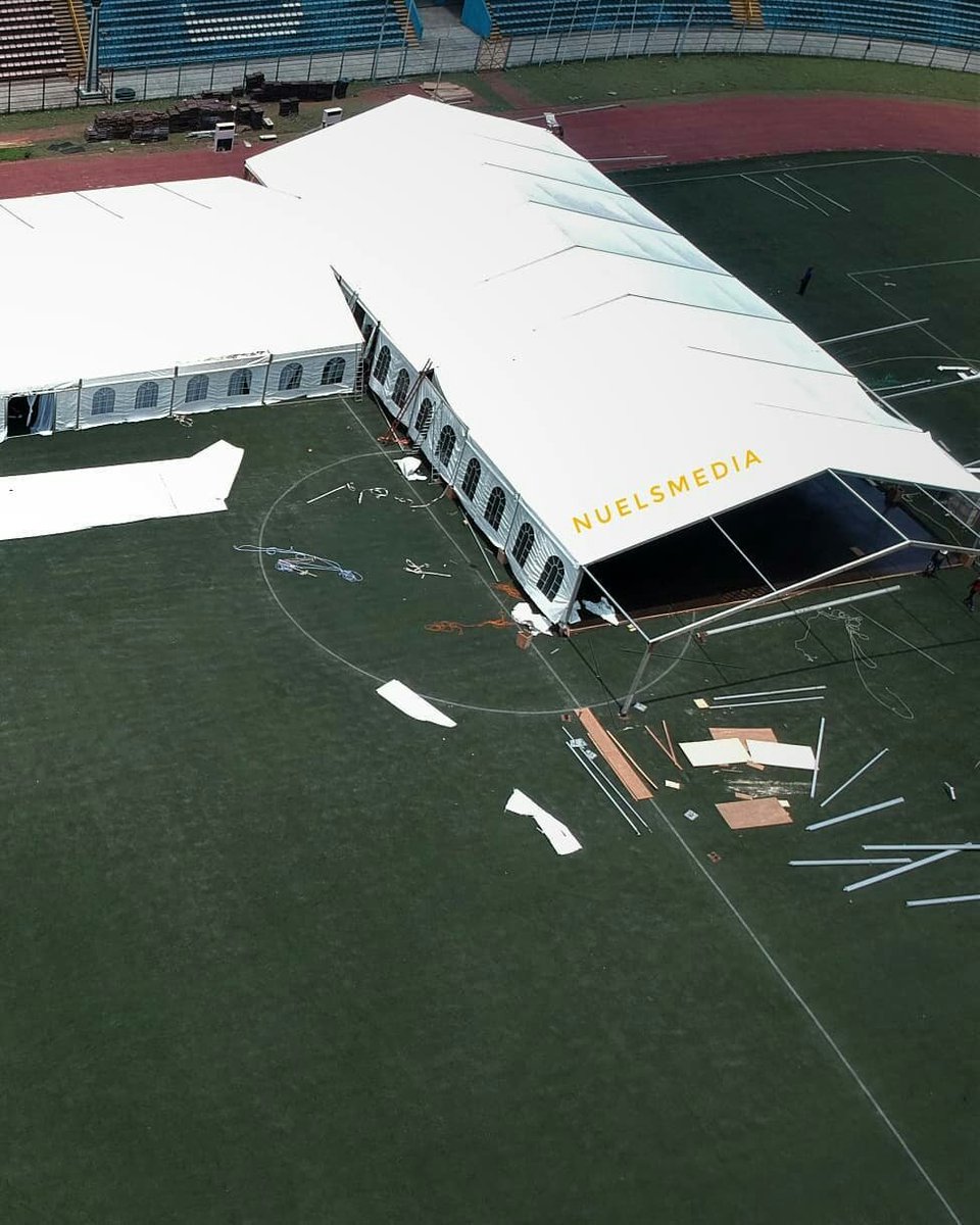 rsreportersng's tweet photo. Sky view of the Portharcourt Isolation Centre
๐ท @ph_drones
https://t.co/WN5bdQdeCL
#RiversStateReporters #lockdowneffect #COVID19 #COVID19Pandemic #StaySafe https://t.co/DJghvaHhDF