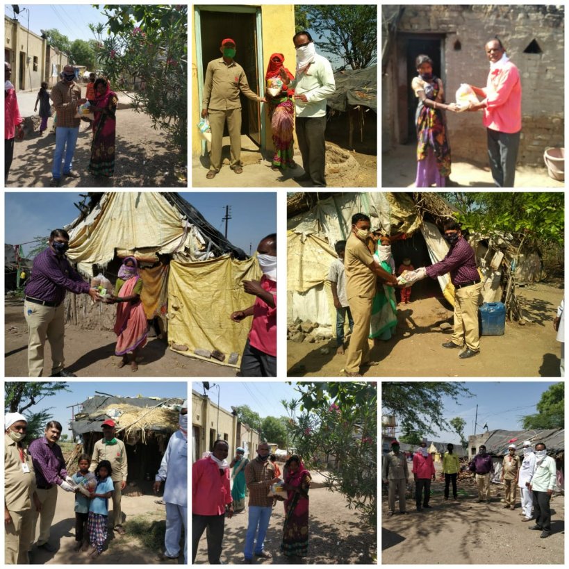 MalegaonPost's tweet photo. Tuesday 07-04-2020,  Distributed dry ration to 50 daily rated labourers, migrants @kotamgaon village Manmad Sub Division Malegaon @indiapostoffice  under Navi Mumbai Region .
@cpmgmaharashtra https://t.co/AzG4vPKX6n