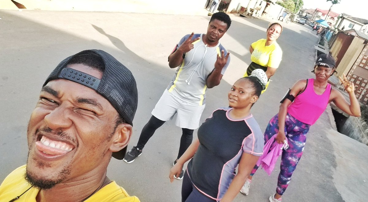 klehmzfitness's tweet photo. 5mins #warmUpWalk, 6mins quick run + 3mins #recoveryrun (Repeat 7 times) + 5mins #coolDownWalk...10.21km covered. #runclub #runlagos https://t.co/fn6r0JUi63