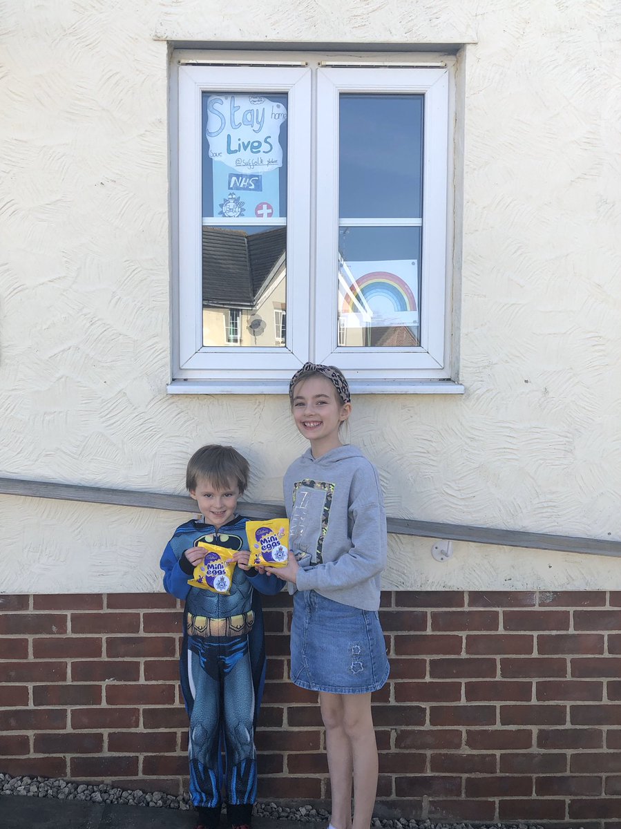 PoliceHaverhill's tweet photo. Well done to these two for the great #StayHomeSaveLives poster 👍

Fancy some free chocolate 🍫 Delivered by us 👮‍♂️ (while maintaining our social distance of course) ?

Check the link below:

https://t.co/H9XNZtYGsr

#858 #communityspirit #CommunityPolicing @SuffolkPolice https://t.co/mvqx3dfH7o