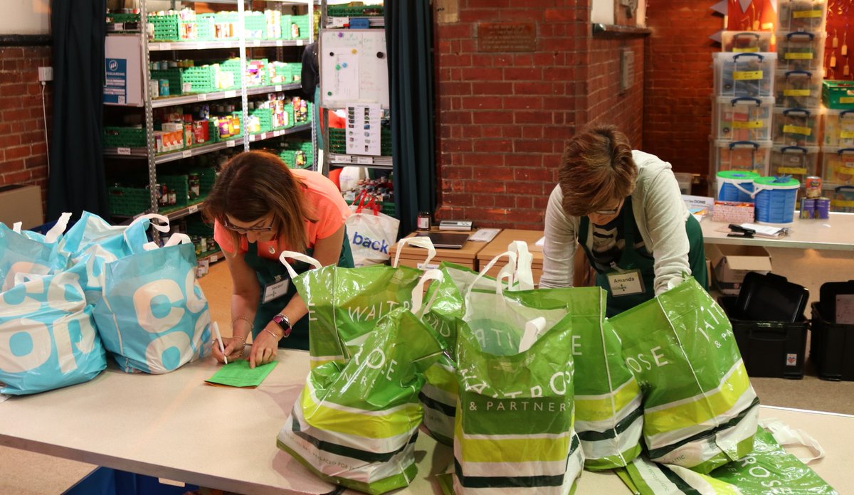 BatterseaPwrStn's tweet photo. Battersea Power Station Foundation was one of the 1st organisations to join @LondonFunders in response to COVID-19, supporting communities across London. The #BPSFoundation has also donated ยฃ5,000 to Wandsworth Foodbank. For more info on how to help visit โhttps://t.co/bPdvddou9H https://t.co/VhsWDJejlO