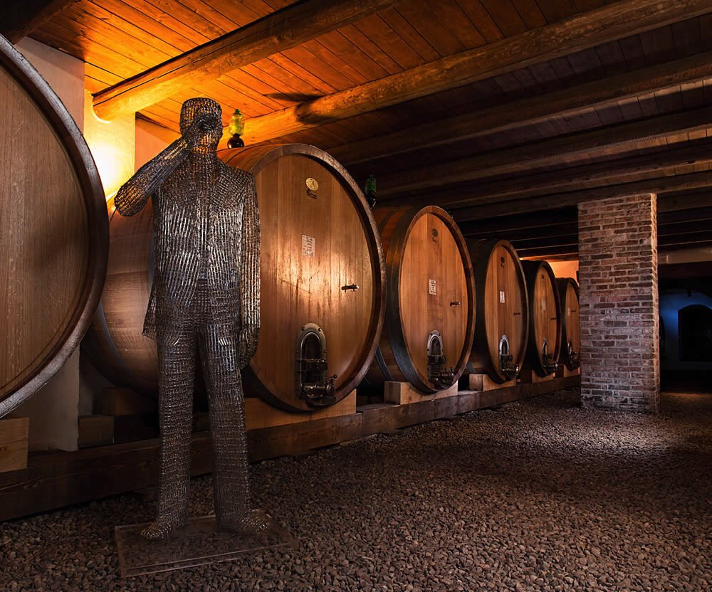DarioBragaglia's tweet image. È Online il nuovo sito di #Deditus , l’associazione che riunisce 9 famiglie storiche di vignaioli produttori di #Barolo “Deditus è il marchio che identifica un certo modo di essere Barolo: tradizione, famiglia e vigneti di proprietà” spiega il presidente Gianni Gagliardo