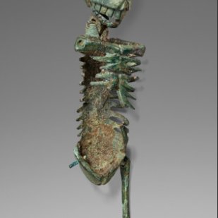 today's  #fragmentfind is a miniature ancient Roman articulated bronze skeleton from the 1st cent BC or AD. Although it initially seems morbid, this guy served as a 'momento mori' - a reminder that because life is fleeting, it should be enjoyed! Getty Inv. 78.AB.307