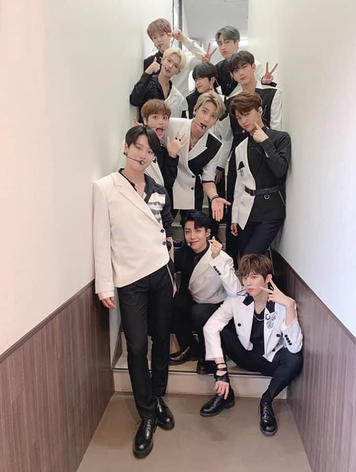 priki2610's tweet photo. Mong rằng thời gian chúng ta được bên nhau là 5 năm chứ không phải 5 tháng
#차트인하면_유닛해주시술
#Oneit_chartin_wantit
@x1official101 https://t.co/oBi3GDWyXJ