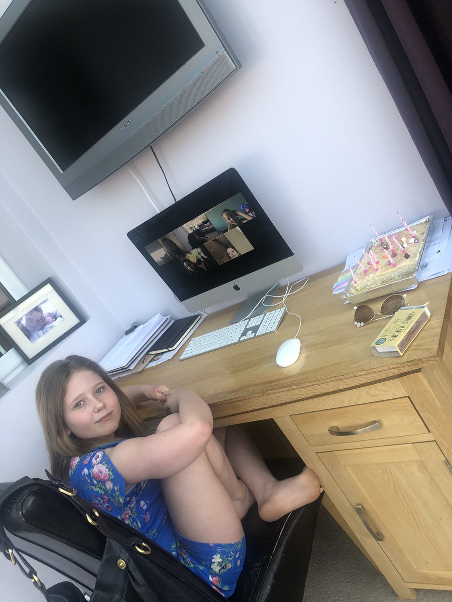alexshuff's tweet photo. And through the power of @zoom_us she still got to have Birthday Cake and a sing song with her school friends @LlandoveryPrep #StayHomeSaveLives https://t.co/lZp5kVi9aB