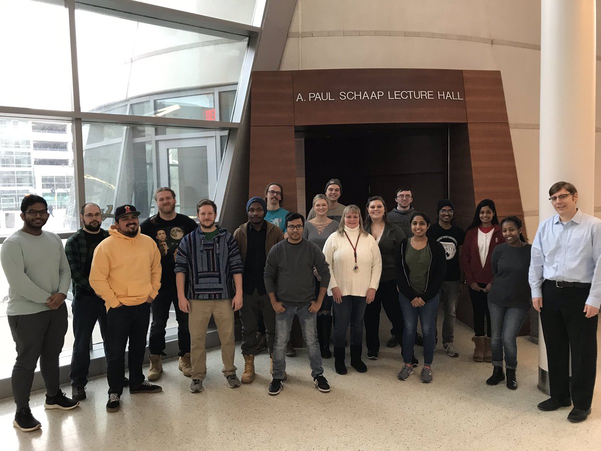 mattallen12345's tweet photo. I’m extremely fortunate to learn new chemistry with amazing graduate students at #WSUchemistry. Virtual communication is keeping everyone safe, but it will be nice to see them again in person. #graduatestudentappreciationweek https://t.co/axZHN8xQZC