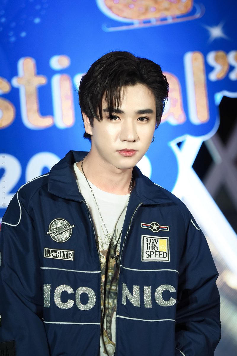 Rung1312's tweet photo. เมื่อไรจะได้ไปถ่ายอีกนะ คิดถึงเวลาที่ออกไปถ่ายรูป  เป็นไงบ้าง วันนี้พักผ่อนเยอะไหม 😊🖤
@perthppe 
#KDPPE
#PerthTanapon https://t.co/nUgljsyOLl