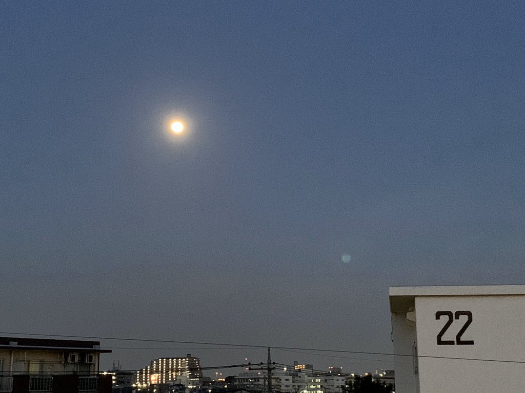 今年最大のｽｰﾊﾟｰﾑｰﾝ