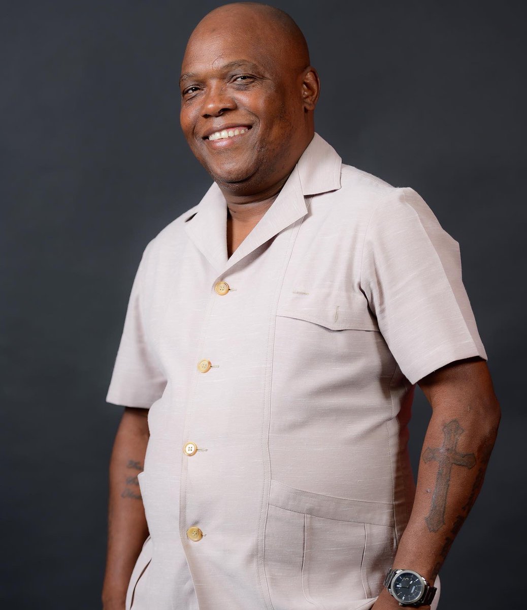 Uzalo_SABC1's tweet image. #TuesdayFact✨ Did you know that @ThaboKamngun travelled to Europe for a Musical theatre show (Isikhulu) in 2006. He was part of an American gospel choir in 2007 &amp;amp; he worked for the Playhouse company. He is also a #Safta Nominee #knowyouractors #Uzalo 
📸: @twizeygraph