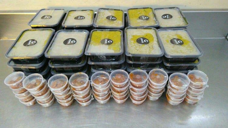 KhichdiProject's tweet photo. First 50 meals went out today! Made by our wonderful chefs! 

#CoronavirusOutbreak #TheKhichdiProject #HelpingOthers #feedingthelessfortunate https://t.co/MwtU052vhp
