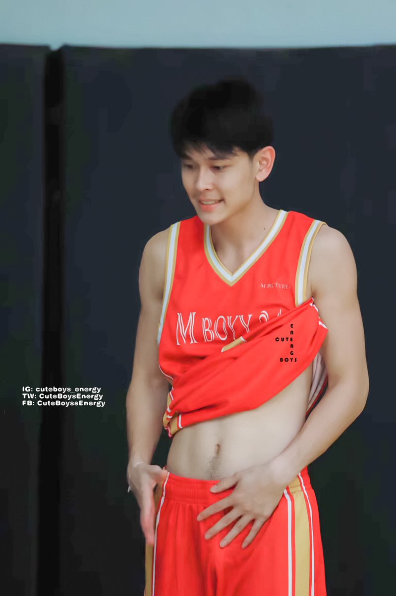 CuteBoysEnergy's tweet photo. ไม่ชัดเจนที่รูป แต่ชัดเจนที่ใจ😜😜 : “น้องเบนซ์” อดีตนักบาสหนุ่มหล่อจากเบญนนท์ ปัจจุบันเรียนที่ DPU 🏀🏀🏀🥰🥰 IG : @barnabanz 💯
IG page : cuteboys_energy
TW page : CuteBoysEnergy
FB page : CuteBoyssEnergy
#CuteBoysEnergy 
#The_Energy 💯
#Banzbnb_diary #BS_Energy #DPU_Energy https://t.co/cgEWJdfjxi