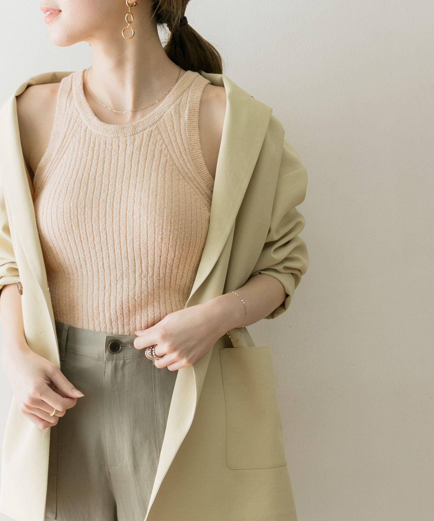 Urban Research カップ付アメリカンスリーブタンクトップ 今年大注目のアメリカンスリーブトップスが登場 T Co Disfs7t5vv アーバンリサーチ Fashion ss Women T Co Fcpcl22vxc Twitter