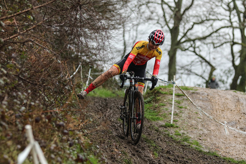 Throw back to the <a href="/ParentiniU/">ParentiniUK</a> Wessex Cyclo-cross Rd 16 
.
.
@HargrovesRT @chocolatehelly <a href="/Ella_lawrence1/">Ella Lawrence</a> #cyclingimages #sportsphotographer #behindthelens #missingphotographing #StayHome #COVID19 📸🚴‍♀️🌲🌿