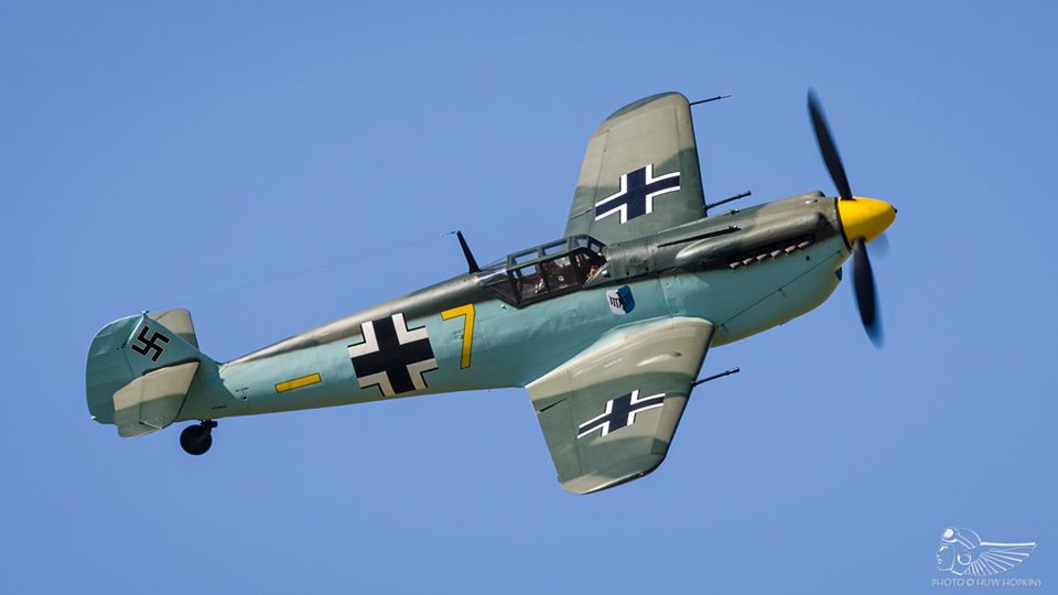 vintageavecho's tweet photo. The Aircraft Sales Company launched yesterday. Run by Richard Grace, Andy Durston & Jamie Chalkley, the company specialises in vintage aeroplane scouting, sales and brokerage, plus maintenance and shipping in partnership with Sywell-based Air Leasing Ltd. @aircraftsalesco https://t.co/Tj2fpELCOM