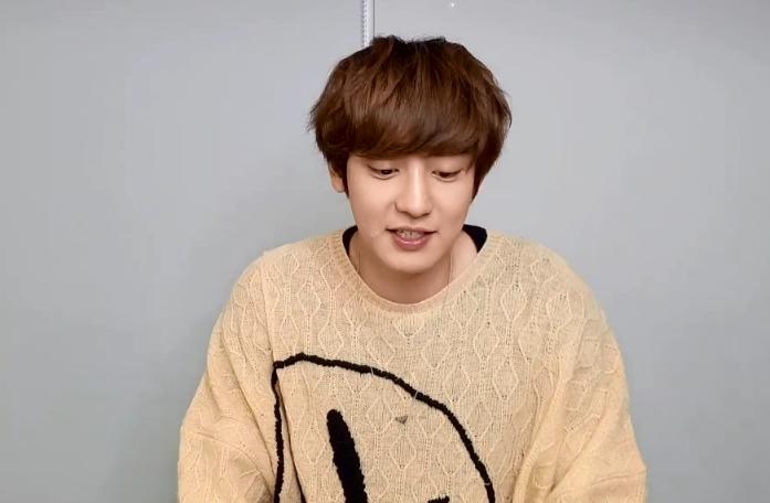 chanyeol lucu bgt kaya giant baby boy😭😭

#GamerChanyeol61
#후야티비_오늘의_찬열은
#EXO <a href="/WeareoneEXO/">EXO</a>