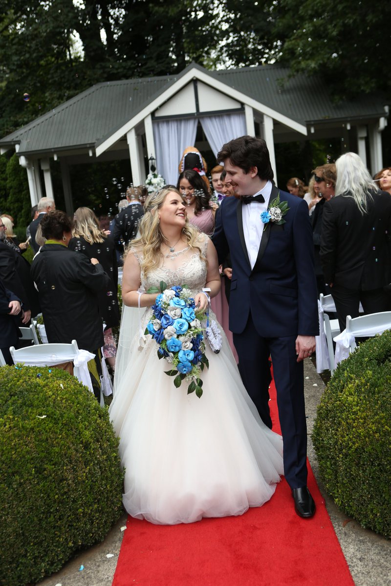 eevee1188's tweet photo. On Feb 28th I was lucky enough to marry my best friend. 
It was truthfully the best day of my life.
There was mist, bees, a big princess dress, laughter, love, a dinosaur and it was all wrapped up in a Legend of Zelda theme. Oh and the cake was delicious! https://t.co/DCGX2mn52w
