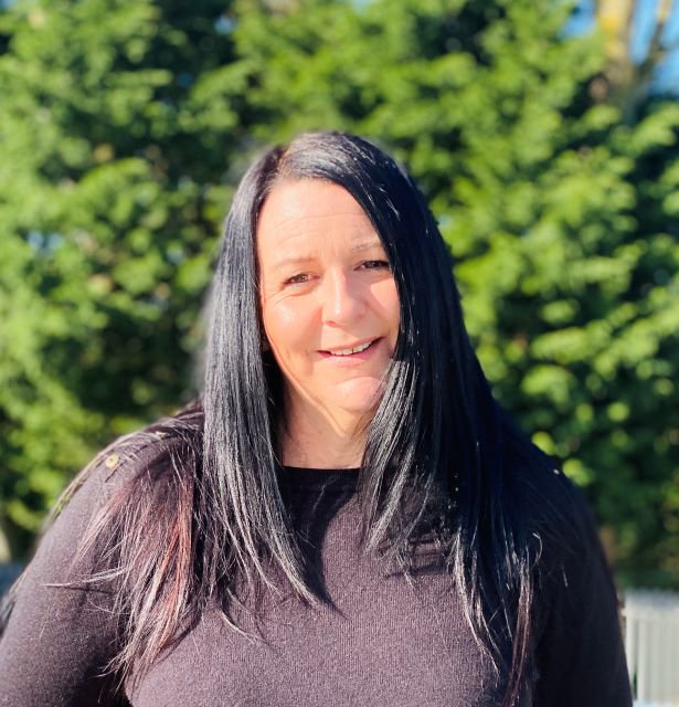 CoastCountryPks's tweet photo. Happy Birthday to our lovely Office Manager who is still working hard from home - Nikki 
#birthdaygirl
#celebratingstaff https://t.co/0WBnwIEKxw