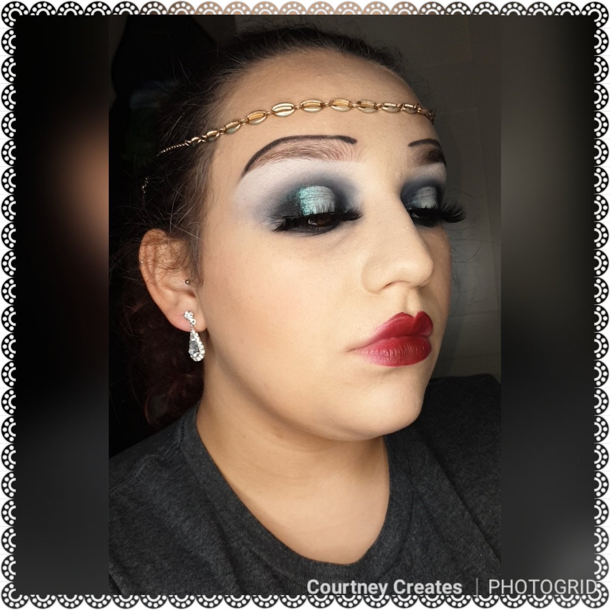 CourtneyFewell's tweet photo. Using @UrbanDecay @MakeupRVLTN @smashboxuk @Primalashcouk @NARSCosmetics @glorayuk @plouiseacademy 💃🏾🎺💙 https://t.co/EG24AaY7cE