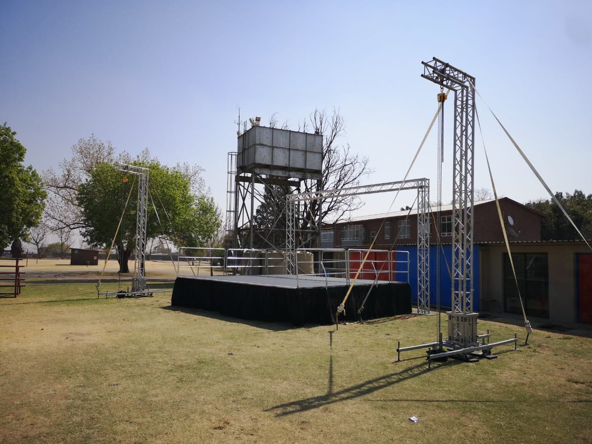 ImpactProductio's tweet photo. Whether the need is basic or complex a stage and support structure always creates an exciting (and sometimes essential) piece to an event. Contact us for all your staging and structure needs. #stage #structure #sound #lighting #prolyte https://t.co/ZMpGeMJMLx