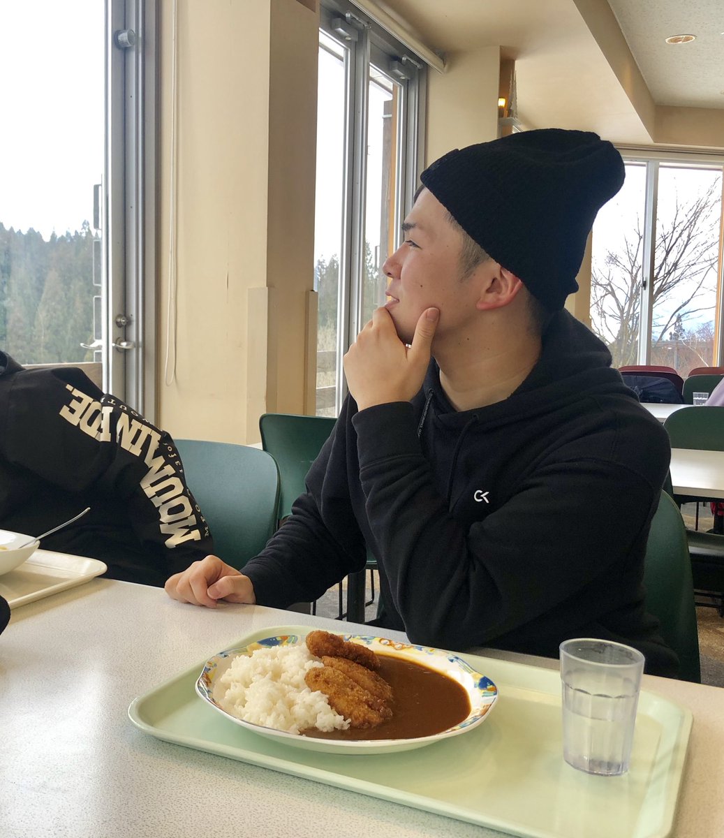 ট ইট র 東洋大学川越軟式野球部 3人目は 新3年 清水 正人 副主将 学科 応用化学 出身 埼玉 ポジション 捕手 東洋川越の正捕手であり個性豊かな選手陣をまとめる扇の要 交友関係が広く とても知り合いが多い 愛車はハリアー 春から東洋