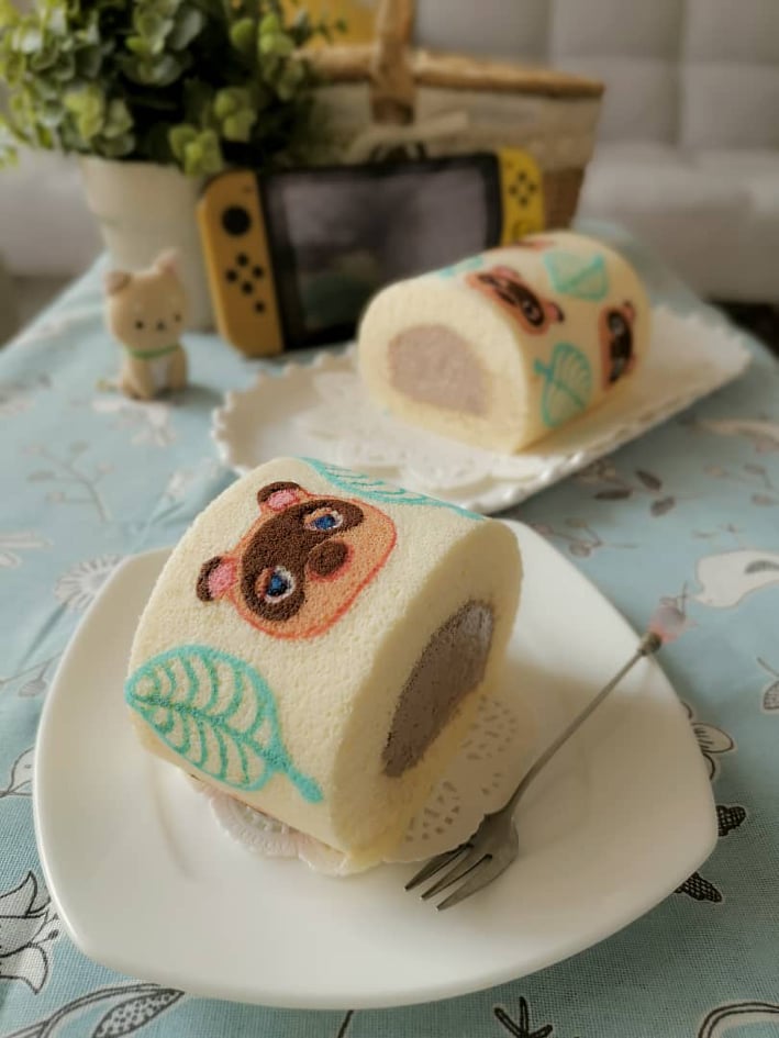 yyng7's tweet photo. My friend's mum baked this super cute #AnimalCrossingNewHorizons swiss role for her daughter~! 😍 You can follow her awesome baking at IG keempossible: https://t.co/wwNU4M99sG https://t.co/U2cGxDaxMb