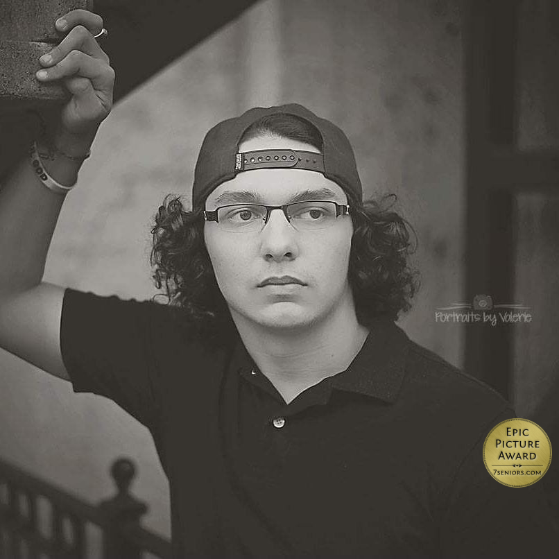 7Seniors's tweet photo. Discover Valerie Ozella Photography

This Epic Picture Award goes to Valerie Ozella Photography @valerieozellaphotography

Majestically Rich - Kudos!

For hire in Vacaville, California and surrounding areas.

https://t.co/3A7wmnhXgC

#valerieozellaphotography

#SeniorPhotographer https://t.co/DfqmusTf4R