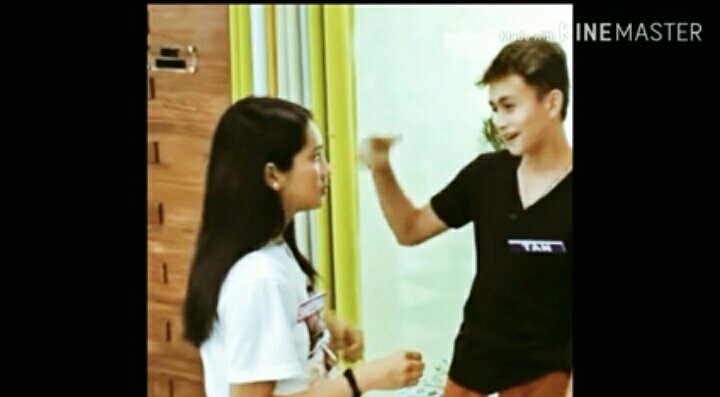 TanShee_OFC's tweet photo. Namimiss konapo parents ko 😟 ayown tamang nood nalang muna sa YT 

#TanShee https://t.co/6Rcii123DP