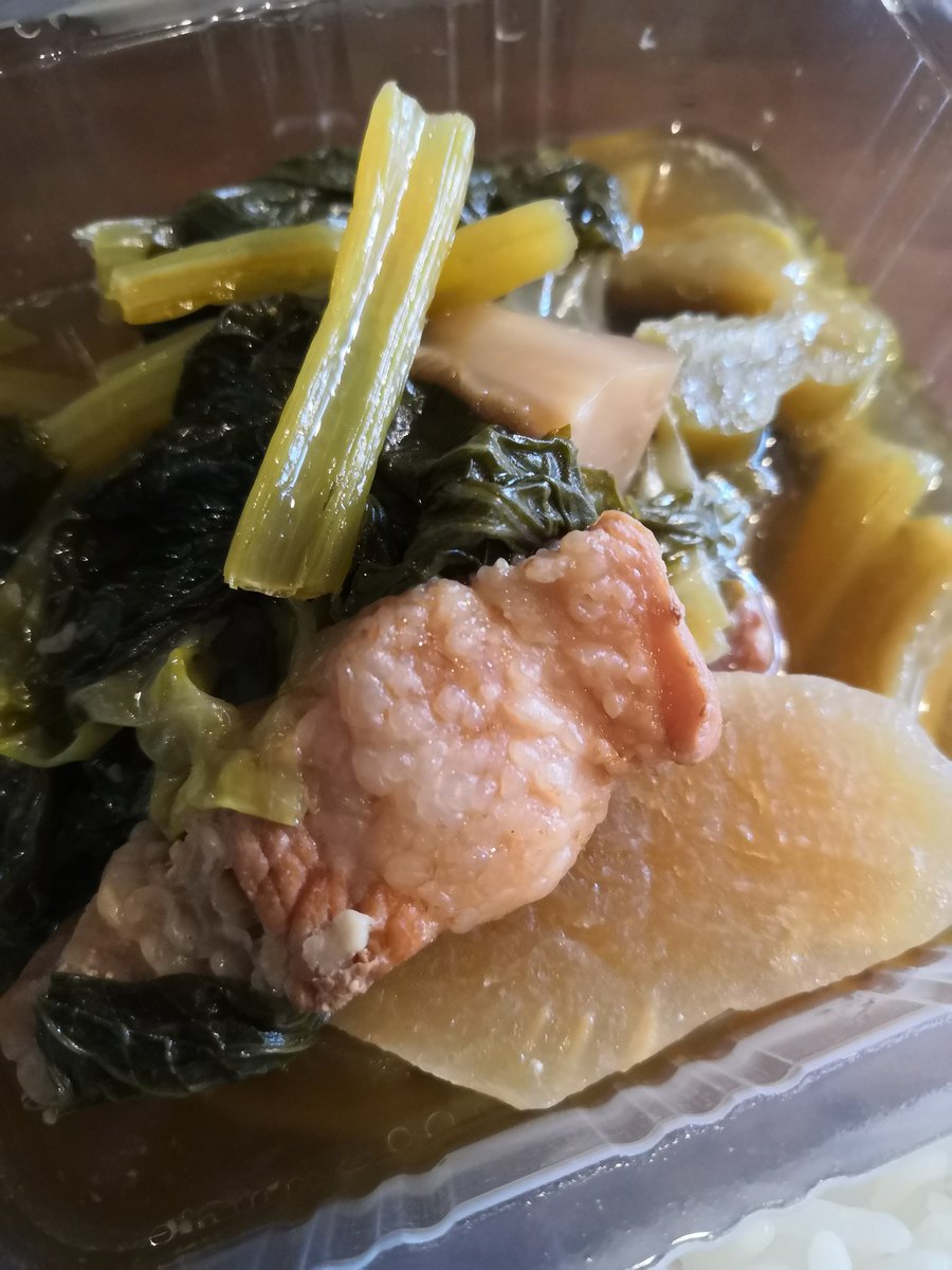 GUY94632619's tweet photo. โครงการ We  cook for you ทำข้าว+จับฉ่ายมะระหมูสามชั้น และ Face Shield มามอบให้แก่สถานบันบำราศนราดูรเพื่อเป็นขวัญและกำลังใจแก่บุคลากรทางการแพทย์ทุกคนคับ

สามารถสมทบทุนได้ผ่านบัญชีธนาคารกรุงไทย
เลขที่บัญชี 1990179614
ชื่อบัญชีนายวุฒิพงษ์ แบ่งลาภ

#wecookforyou #covid19 https://t.co/4jF0UCUQO7