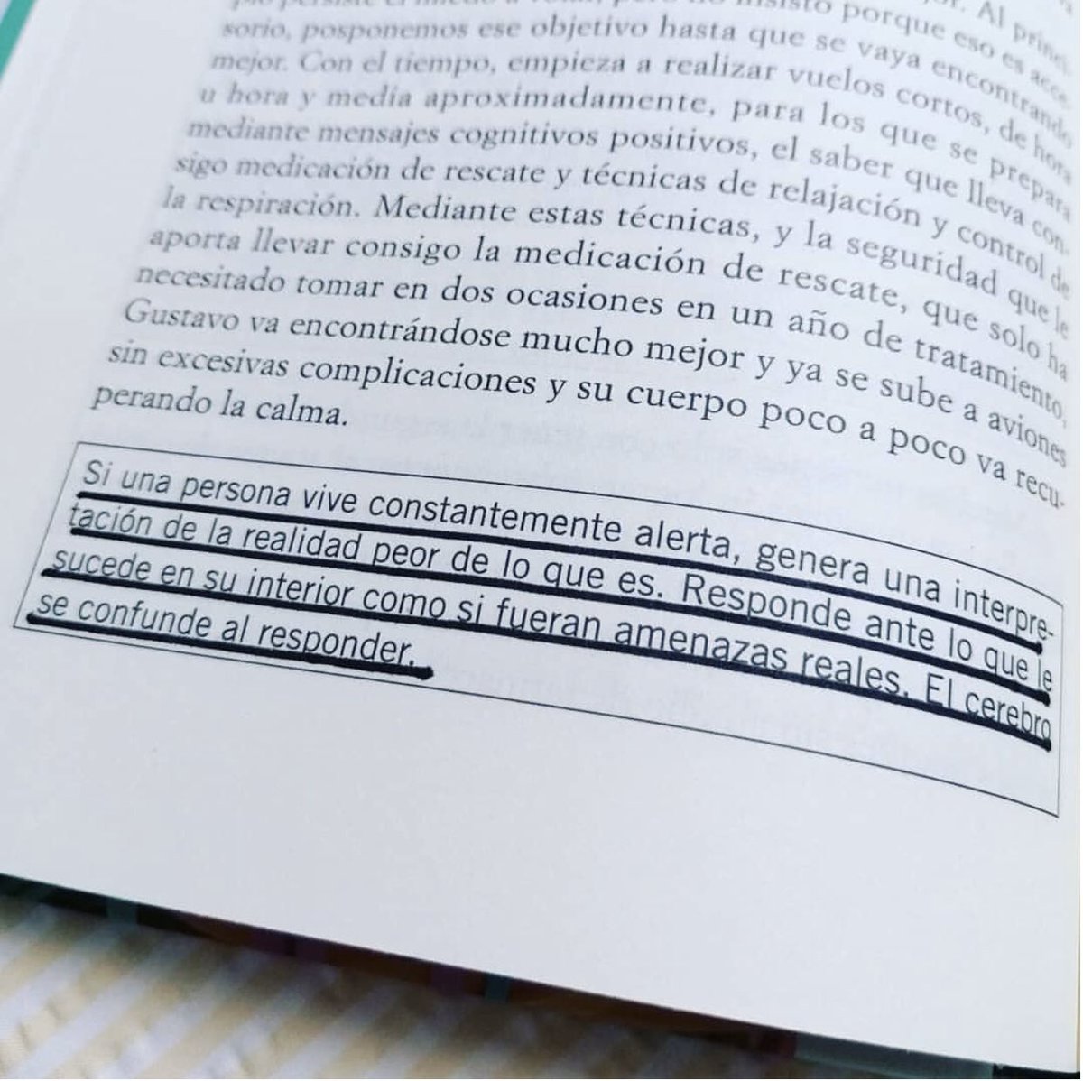 zuzy23's tweet photo. Son días complicados,el cerebro vive en un constante ir y venir de datos, información y mensajes.Acordémonos q ese estado de alerta,sin medida,nos enferma.Propongo desconectar algunos momentos del día para centrarnos en otras actividades o disfrutar de los nuestros. https://t.co/bYpON75Fb7