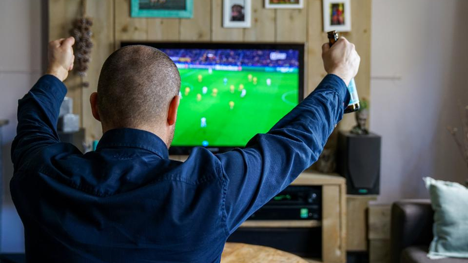 Forbes's tweet photo. One of the many questions facing the TV industry these days is: What happens to sports fans when there are no sports to watch? https://t.co/3mVv7KBCIm https://t.co/8uWn4fEPas