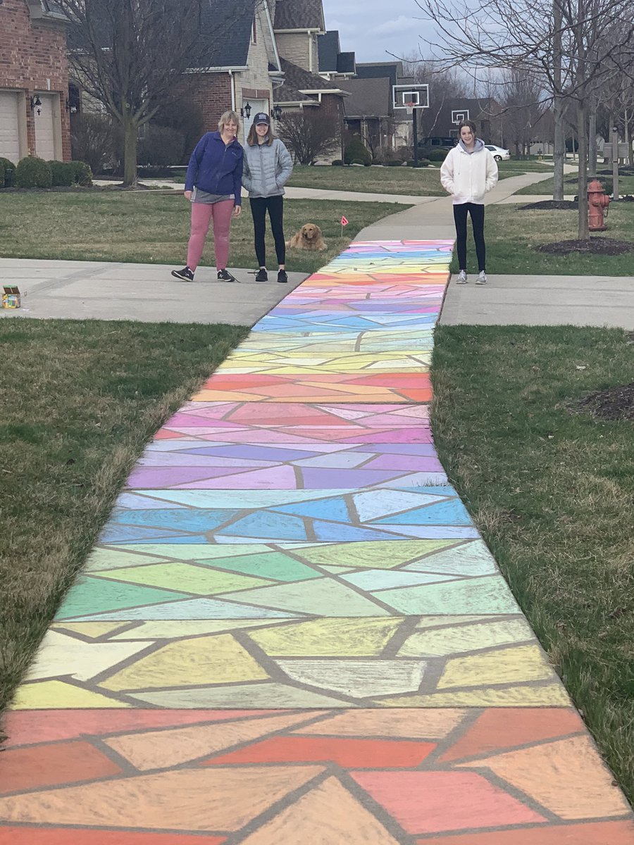 h_taylor__'s tweet photo. 3/30/2020 trying to spread some color and light in this time of uncertainty. Took all day and 4 boxes of chalk but I’m proud to see the smiles it brings to peoples faces https://t.co/02fTYdXd2Y