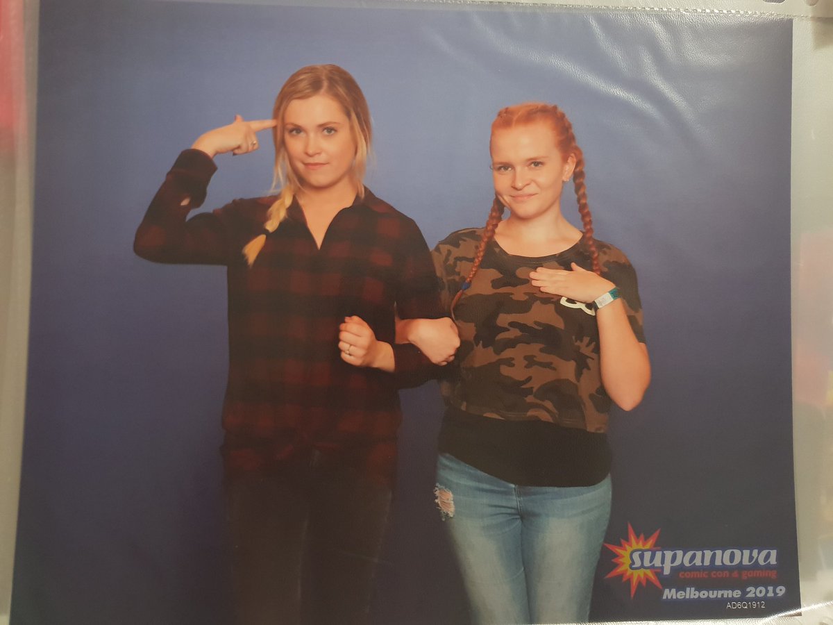 Shadowandhoe's tweet photo. Photo Taken with Eliza in April 2019
Photo Taken with Bob in January 2020
The Head and The Heart ❤❤
#Supanova2019 #UnityDays2020 https://t.co/rTFnjZifX6