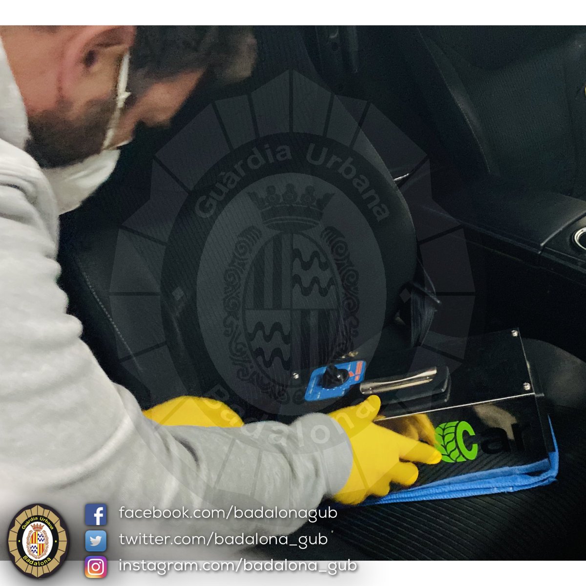 Badalona_GUB's tweet photo. Ahir vam afegir la desinfecció dels vehicles de la @Badalona_GUB mitjançant l’aplicació d’ozó, gràcies a la col·laboració desinteressada de #greencardetail #covid_19 #coronavirus #badalona @AjBadalona https://t.co/NN5gybCU1S