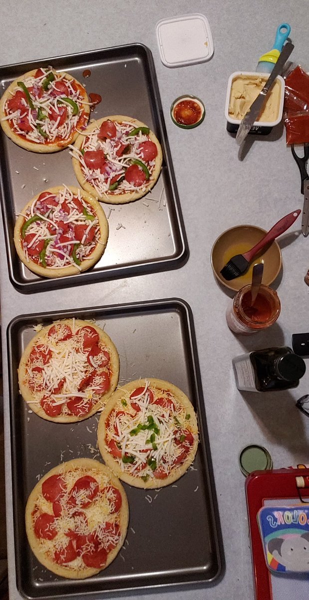 thecalvinpayne's tweet photo. @johnkrasinski Whipped up some personal pizzas with my wife and son a couple nights ago. My wife's birthday was this weekend and my daughter has discovered crawling is part of her skillset! https://t.co/0QRx1aPO5F