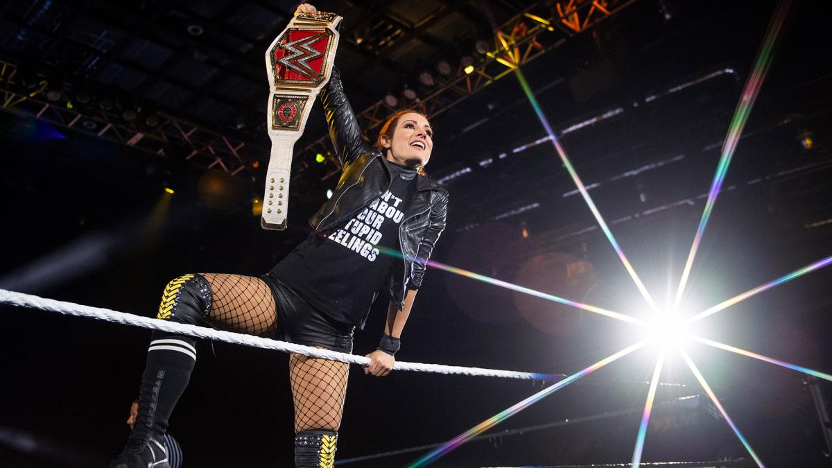 BeckyBlissIT's tweet photo. #TheMan @BeckyLynchWWE 💪 in #Aberdeen 🇬🇧
#UnitedKingdom #RegnoUnito 

#GOAT 🐐

#RAWisBECKY 

#BECKYLYNCH

Day 91 https://t.co/8KA6Ha0hI0