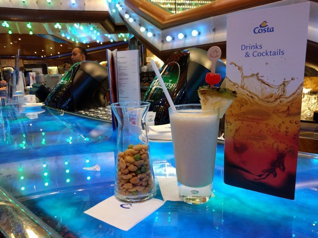 RisteilyRami's tweet photo. All Inclusive on hyvä valinta: Costan täysihoitoristeilyillä saat ostaa erikseen juomapaketin. Erilaisia vaihtoehtoja. 🥂

Lue lisää: https://t.co/pM7kFKKCvG

#CostaCruises #Loistoristeilyt #Matkailu https://t.co/0iFfPiqJs8