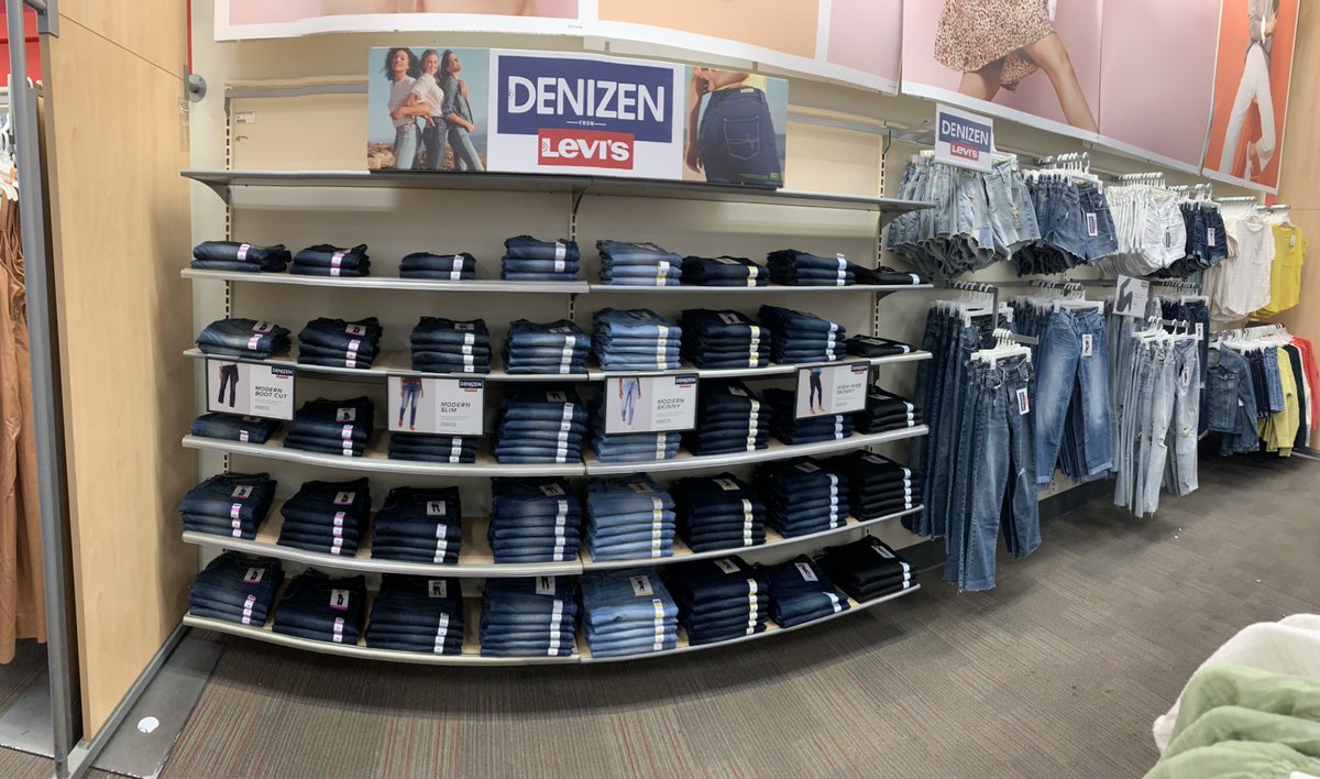Someone with a sense of humor once said “irony is the opposite of wrinkly”... at T2420 we oppose wrinkles with amazing jean folds 👖🎯 #T2420 #style #standards2020 #Target  <a href="/PeggySilveira/">Peggy Silveira</a> <a href="/guadalupe3fiveO/">Guadalupe Franco</a> @garadasimmons