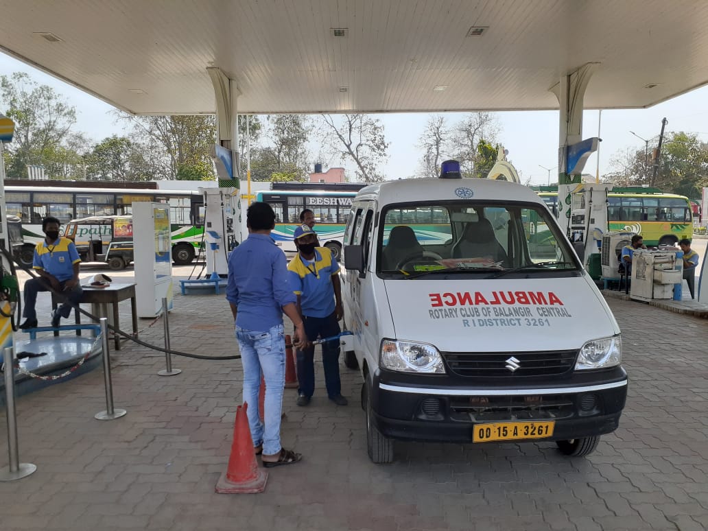 BPCRetailSbp's tweet photo. Fuelling emergency vehicles @BPCLimited @BPCLRetail @anandsanjay2 https://t.co/RC7h9fQXGZ