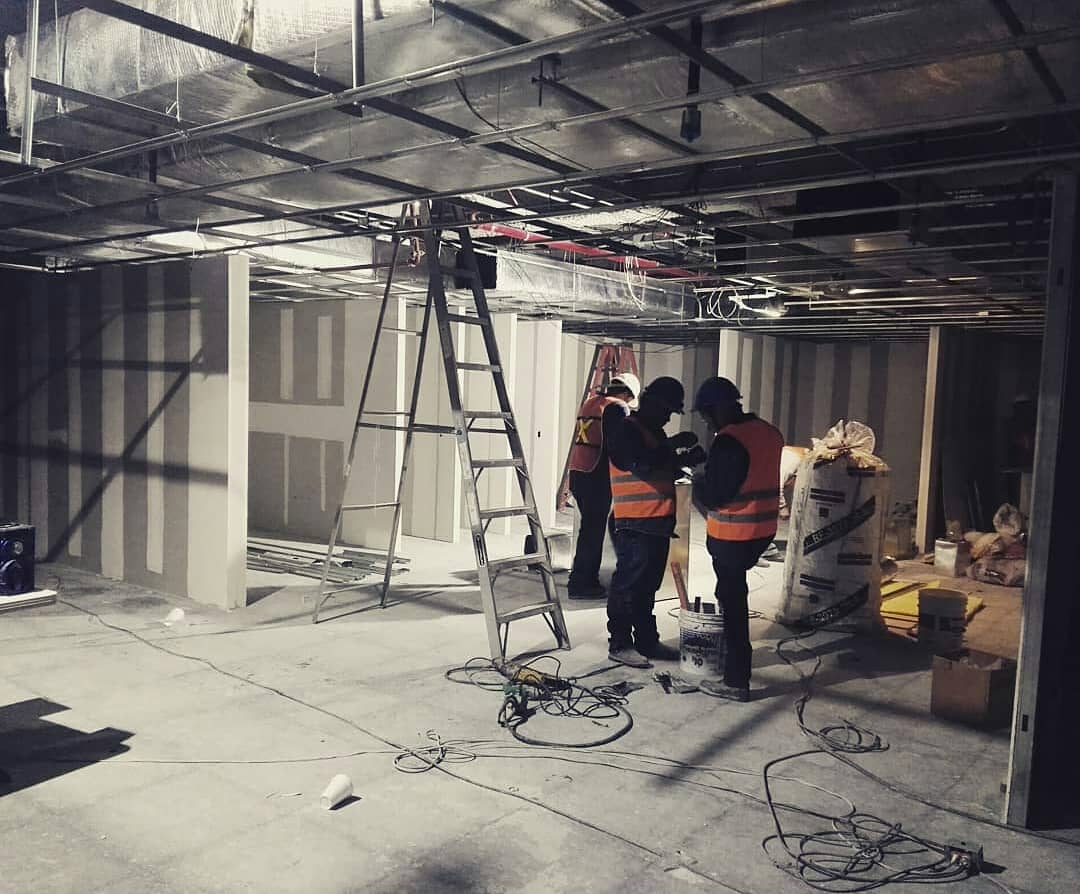 ProtocoloIA's tweet photo. Avance de Obra | Torre Mapfre | Young Living | Equipo PIA

30/03/2020

Tel. (55) 7262 1447  Móvil 55 2191 0329

#PIA #protocoloia #arquitectura #ingeniería #proyectoarquitectonico #diseñoarquitectonico #remodelaciones #construcción #archidesign #mexicanarchitecture #interiorismo https://t.co/XhW5XycQu3